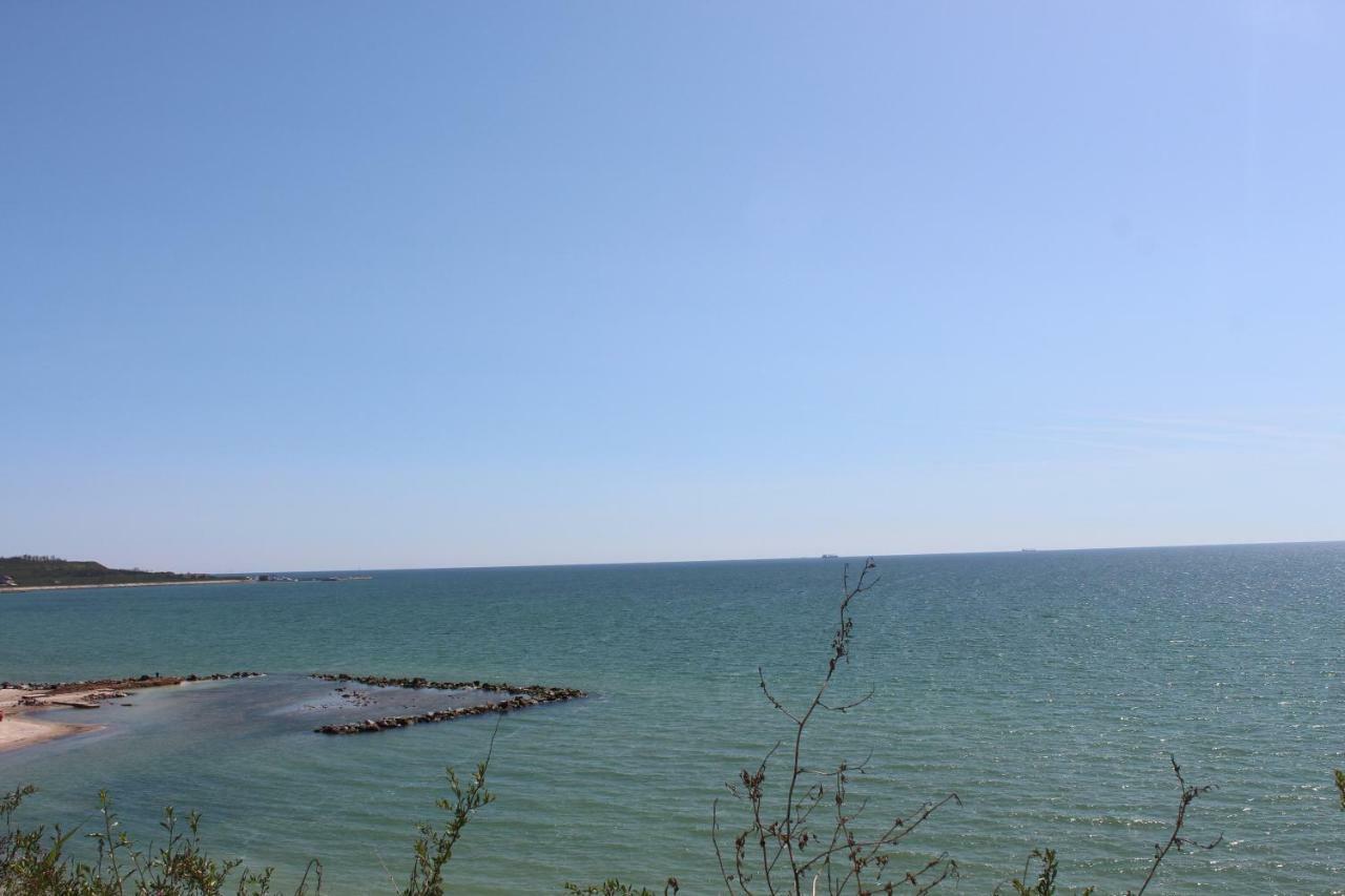 Sea 407 Apartment Odesa Exterior photo